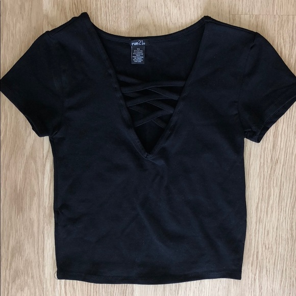 Rue21 Criss Cross Neck T-shirt - Picture 1 of 5